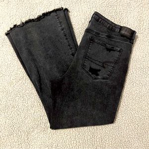 American Eagle Super High Rose Flare Next Level Stretch Size 20 Regular